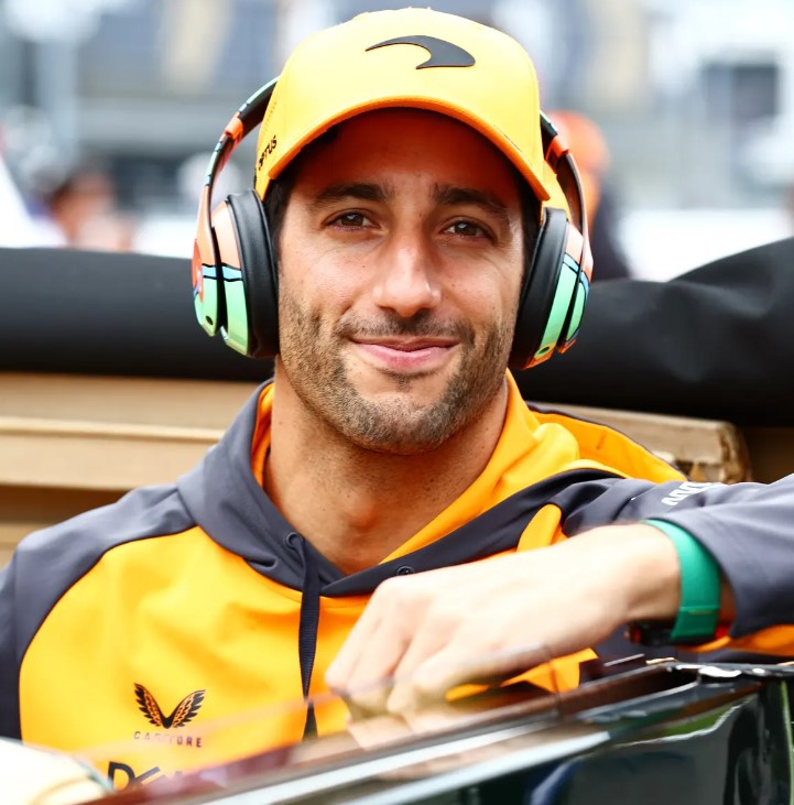 Daniel Ricciardo picture