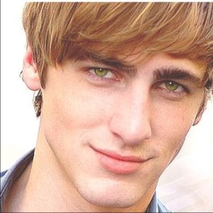Kendall Schmidt Gets His Ninth Tattoo  See It Here EXCLUSIVE