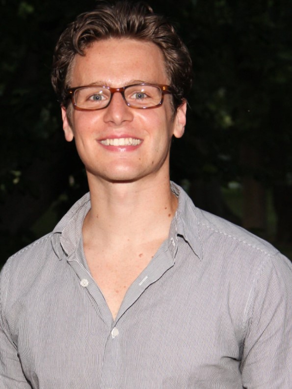 Jonathan Groff picture