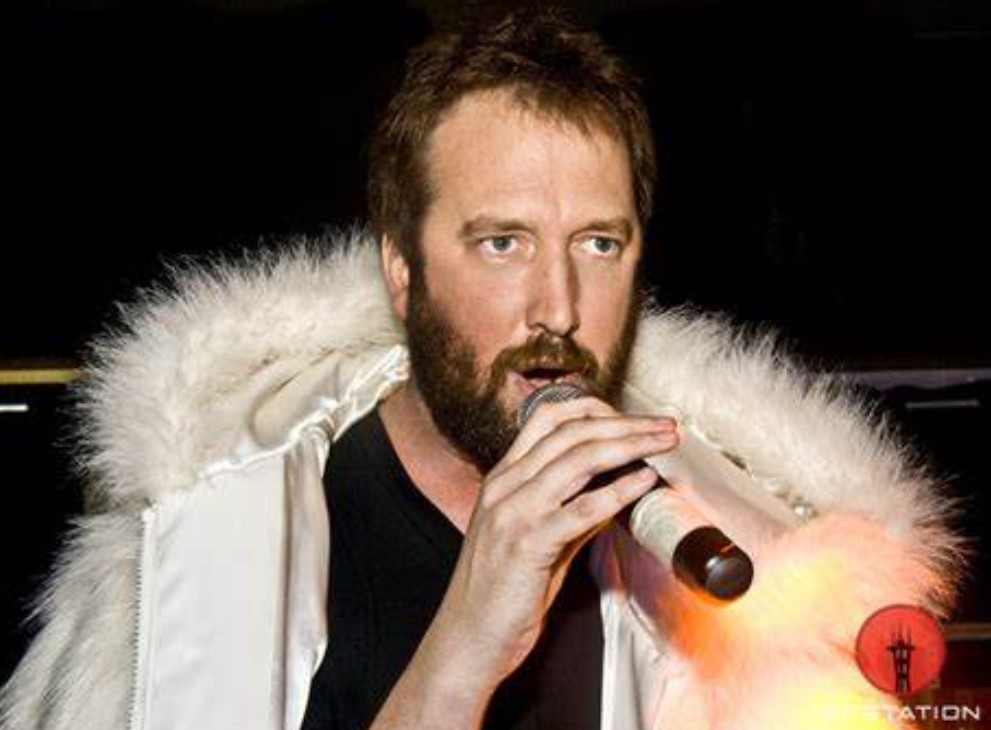 Tom Green contact
