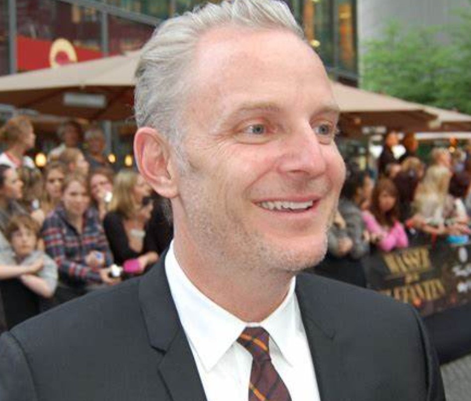 Francis Lawrence contact