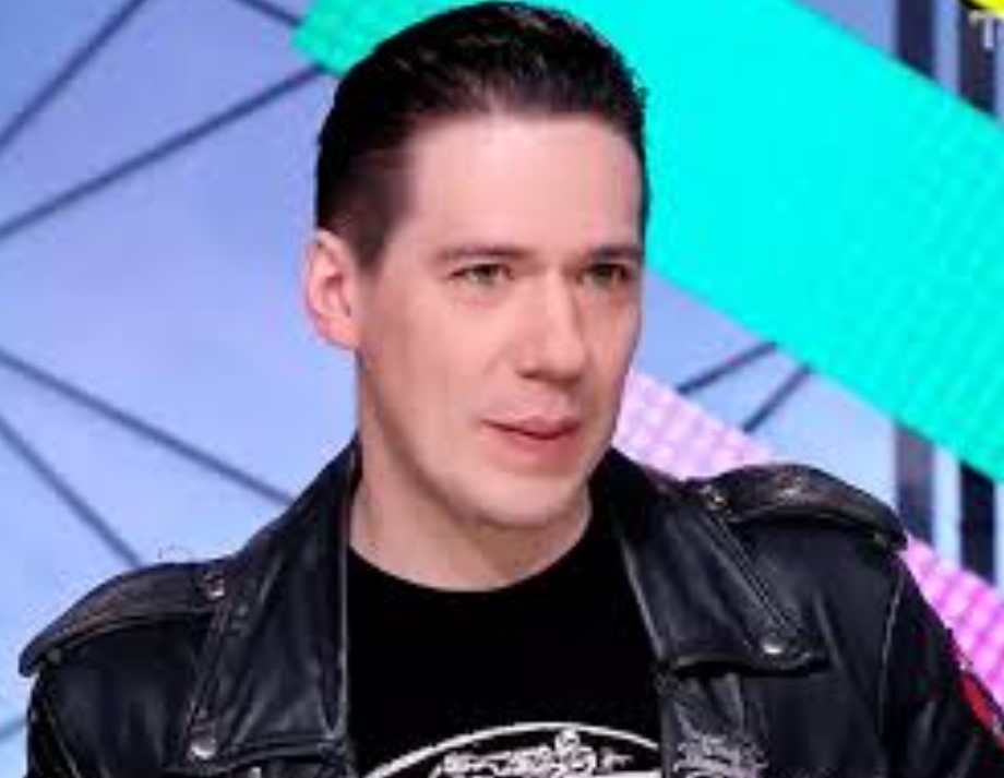 Tobias Forge contact