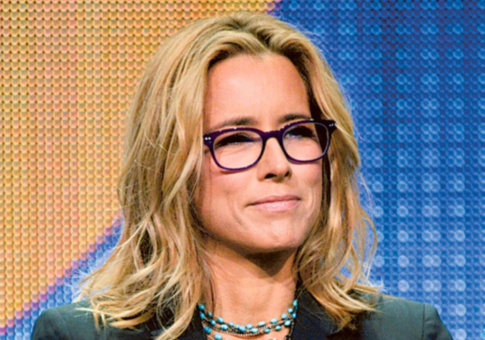How to Contact Téa Leoni: Phone number, Texting, Email Id, Fanmail Address and Contact Details