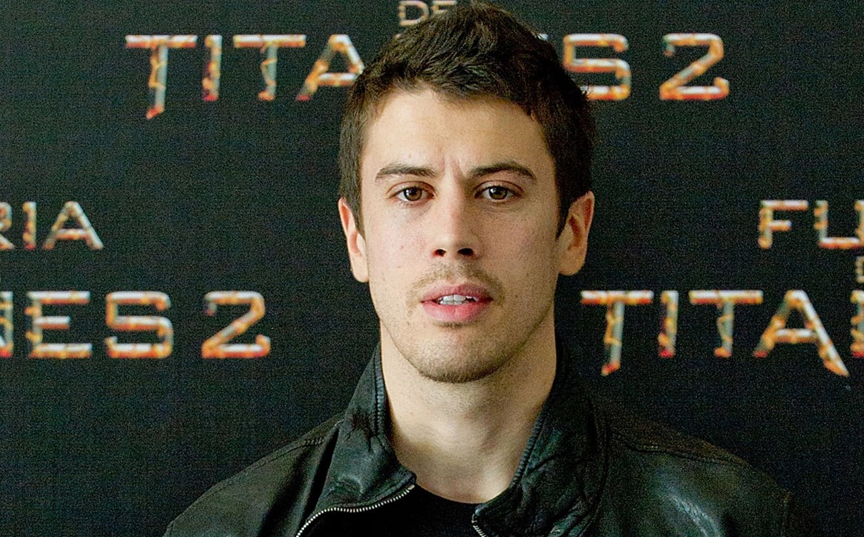 How to Contact Toby Kebbell: Phone number