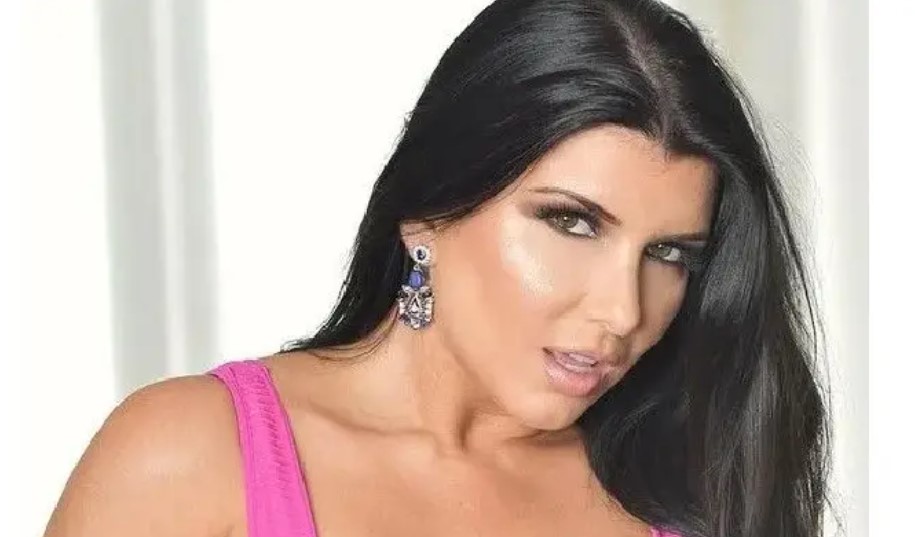 How to Contact Romi Rain: Phone number, Texting, Email Id, Fanmail Address and Contact Details