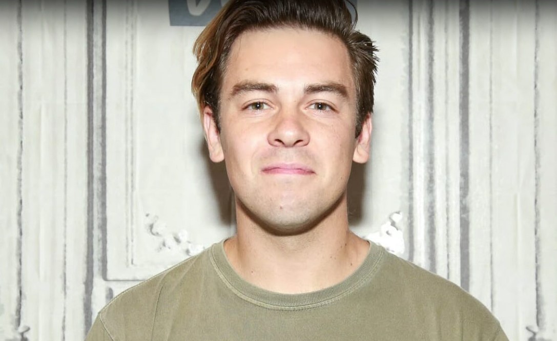 How to Contact Cody Ko: Phone number, Texting, Email Id, Fanmail Address and Contact Details