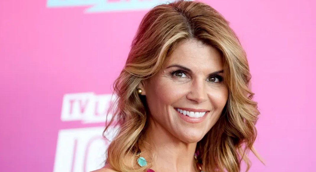 How to Contact Lori Loughlin: Phone number