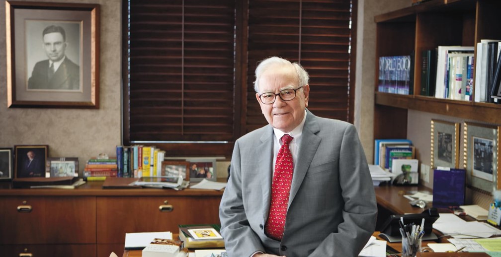 How to Contact Warren Buffett: Phone number