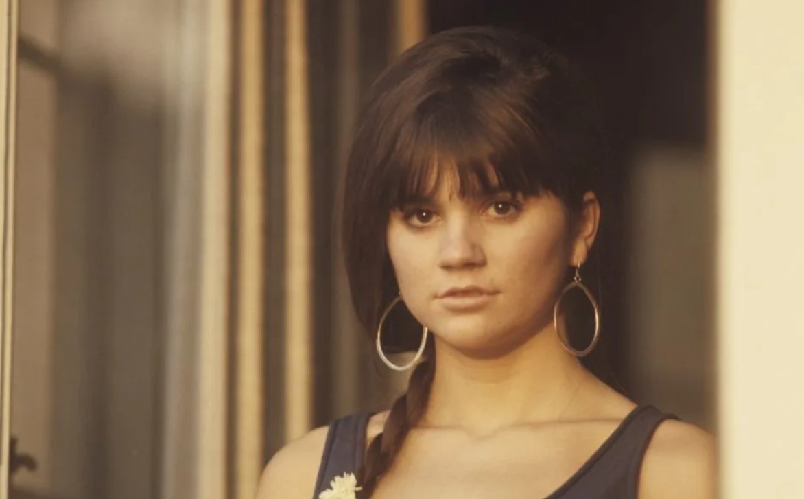 How to Contact Linda Ronstadt: Phone number