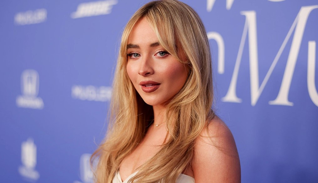 How to Contact Sabrina Carpenter: Phone number, Texting, Email Id, Fanmail Address and Contact Details
