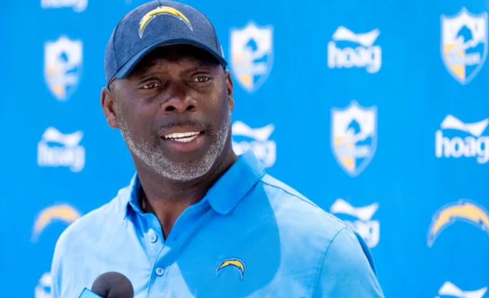 How to Contact Anthony Lynn: Phone number