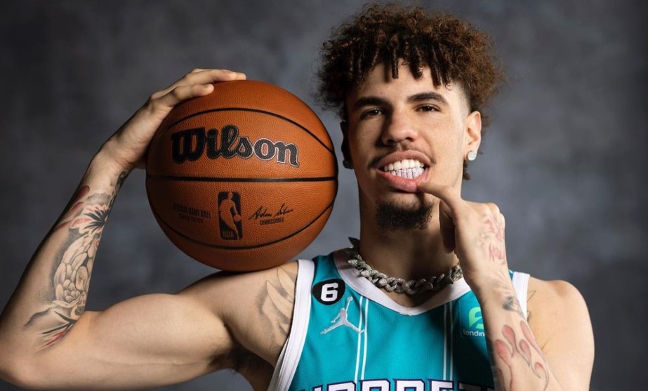 How to Contact LaMelo Ball: Phone number, Texting, Email Id, Fanmail Address and Contact Details