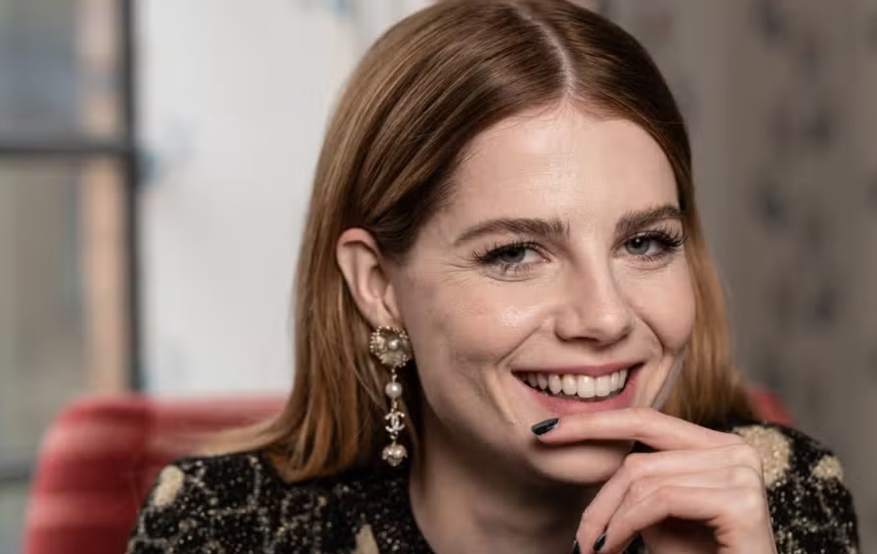 How to Contact Lucy Boynton: Phone number, Texting, Email Id, Fanmail Address and Contact Details