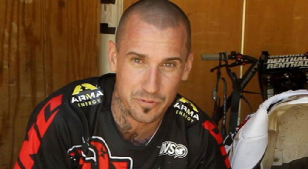 How to Contact Carey Hart: Phone number, Texting, Email Id, Fanmail Address and Contact Details