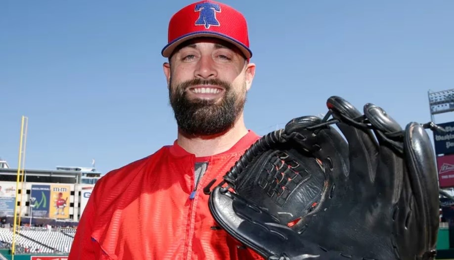How to Contact Pat Neshek: Phone number, Texting, Email Id, Fanmail Address and Contact Details