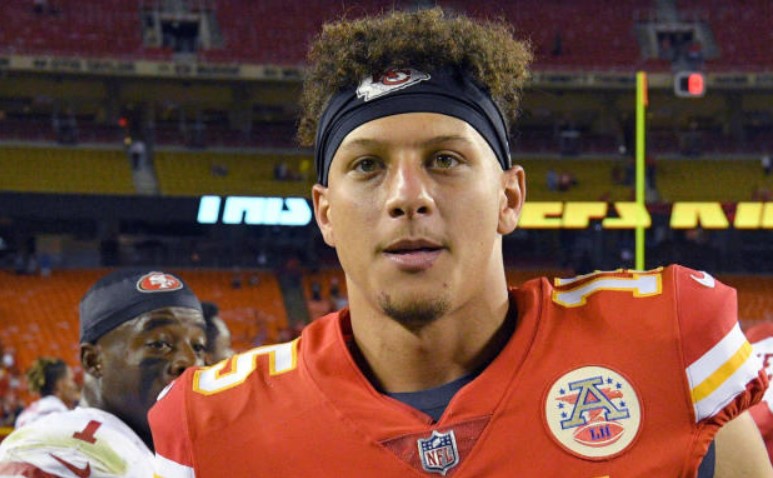 How to Contact Patrick Mahomes II: Phone number, Texting, Email Id, Fanmail Address and Contact Details