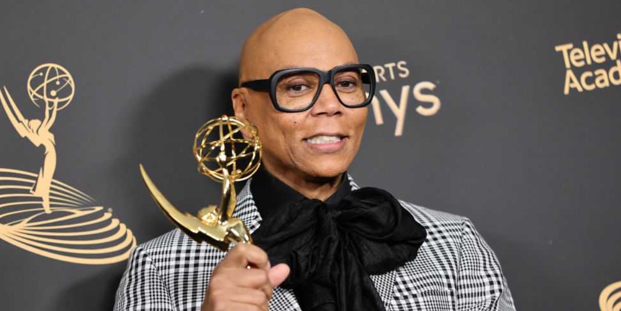 How to Contact RuPaul: Phone number, Texting, Email Id, Fanmail Address and Contact Details