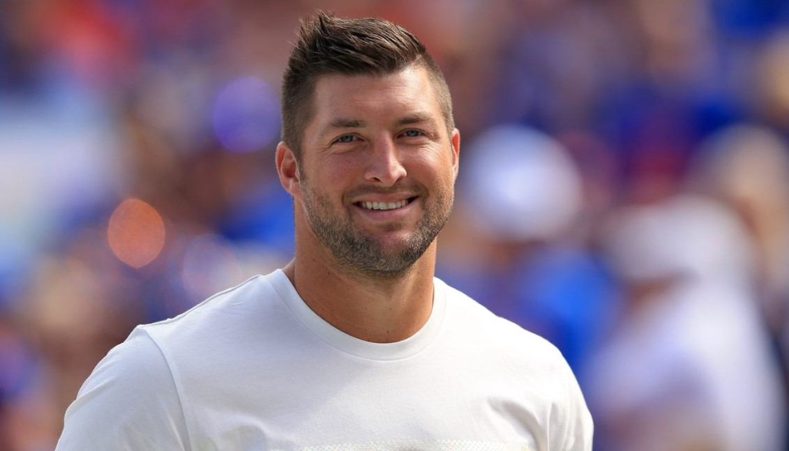 How to Contact Tim Tebow: Phone number, Texting, Email Id, Fanmail Address and Contact Details