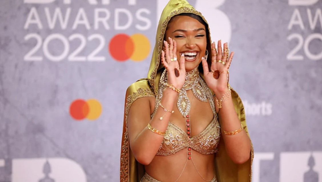 How to Contact Joy Crookes: Phone number
